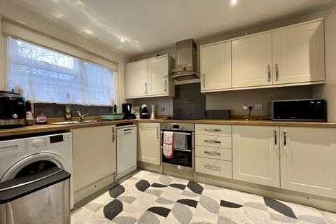 3 bedroom end of terrace house for sale, Mewburn, PETERBOROUGH PE3