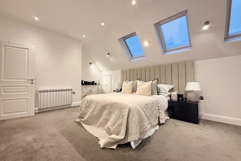 3 bedroom terraced house to rent, London, W5