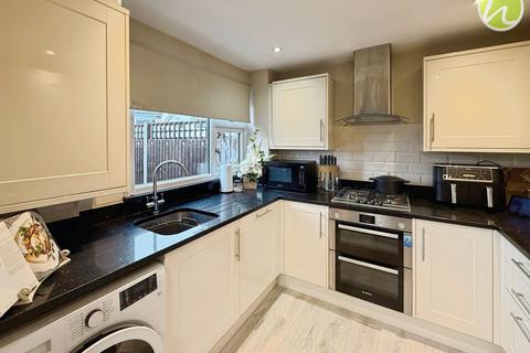 3 bedroom terraced house for sale, Colville Close, Corringham, SS17