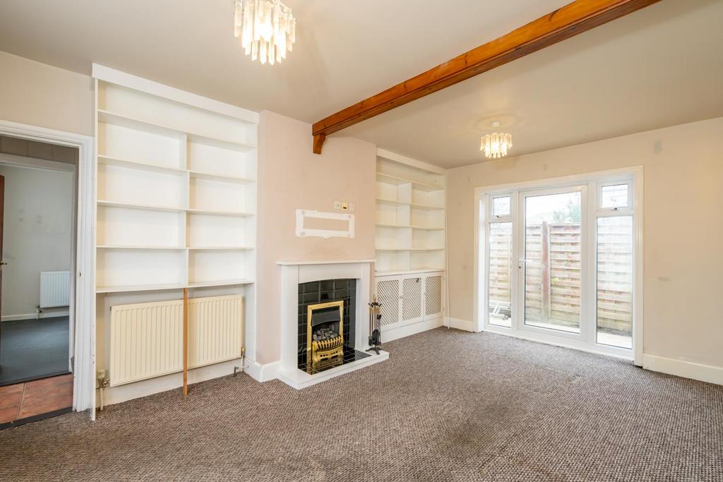 Living Room.jpg