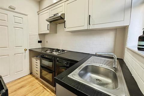 2 bedroom terraced house for sale, Shaw Street, Bradford BD12