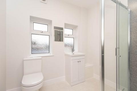 2 bedroom apartment to rent, Knifesmithgate, Chesterfield S40