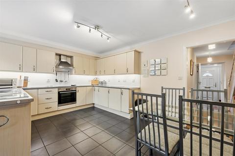 2 bedroom terraced house for sale, Calton View, Bakewell