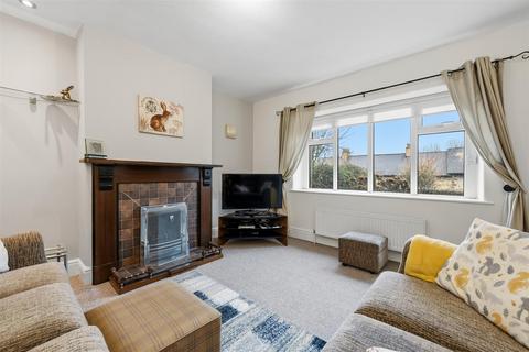 2 bedroom terraced house for sale, Calton View, Bakewell