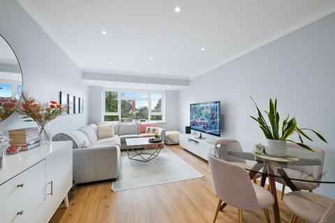 undefined, Oak Hill Crescent, Surbiton KT6