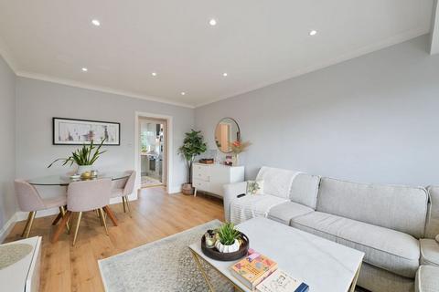 undefined, Oak Hill Crescent, Surbiton KT6