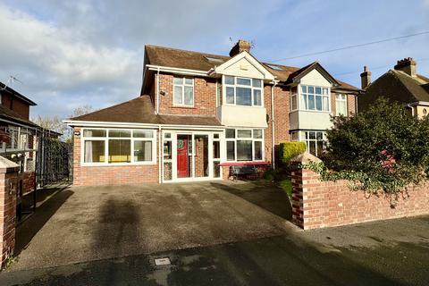 undefined, Sweetbrier Lane, Exeter, EX1