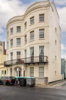 2 bedroom apartment to rent, Waterloo Street, Hove BN3