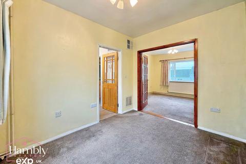 3 bedroom semi-detached house for sale, Bro Myrddin, Carmarthen SA31