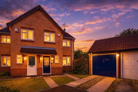 3 bedroom semi-detached house for sale, Shelwick Grove, Dorridge, Solihull