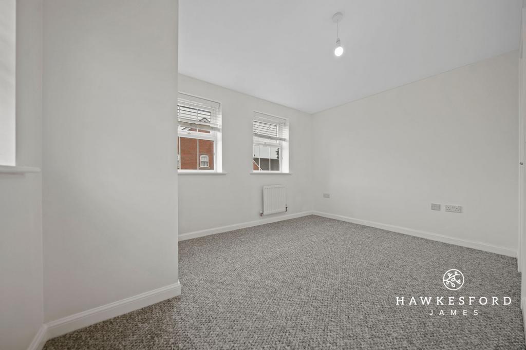 Easton Drive, Sittingbourne - Bedroom 1