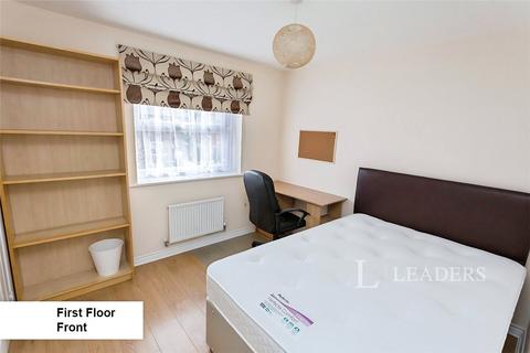 3 bedroom house to rent, Silver Birch Avenue, Coventry, West Midlands, CV4