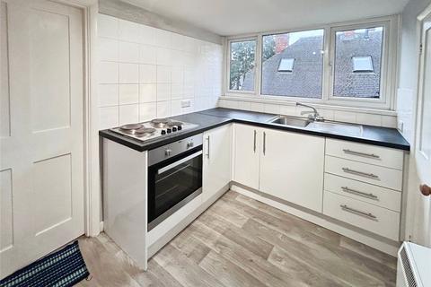 2 bedroom flat to rent, Woodcote Road, Caversham, Reading, RG4