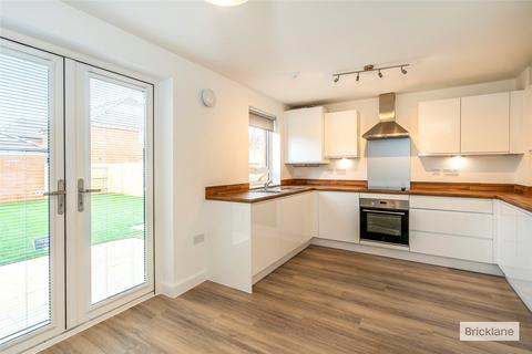 3 bedroom semi-detached house to rent, Siskin Way, Yapton, Arundel, BN18
