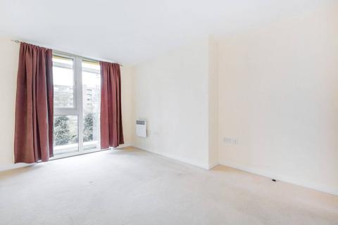 1 bedroom flat to rent, New River Avenue, Hornsey, London, N8