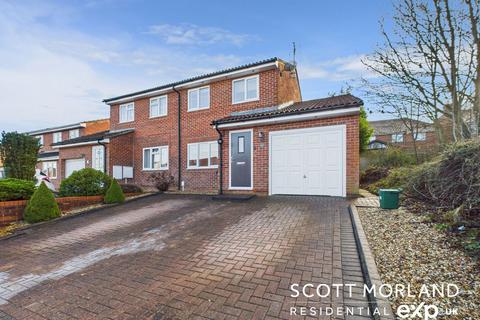 undefined, Mathias Walk, Basingstoke RG22