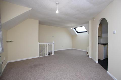 1 bedroom flat to rent, Burden Close, Bristol BS32