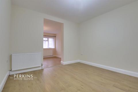 4 bedroom end of terrace house to rent, Greenford, UB6