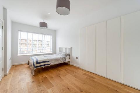 undefined, Lime Grove, New Malden, KT3