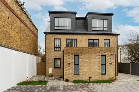undefined, Lime Grove, New Malden, KT3