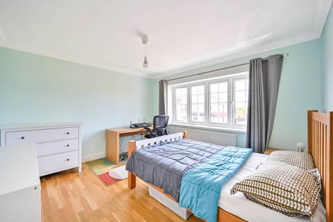4 bedroom semi-detached house for sale, Motspur Park, Motspur Park, New Malden, KT3