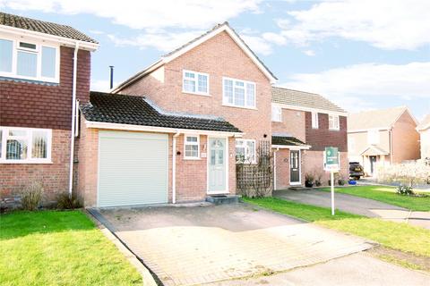 3 bedroom link detached house for sale, Oaktree Drive, Hampshire RG27