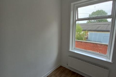 2 bedroom terraced house for sale, County Street, Oldham OL8