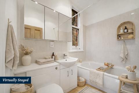 3 bedroom flat for sale, Walm Lane, Mapesbury, London, NW2