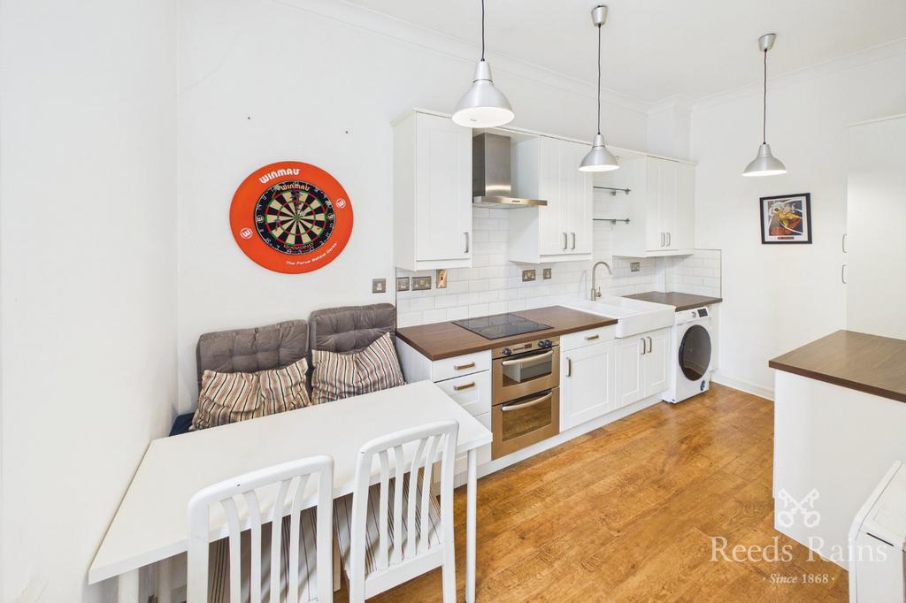 Apartment in Manchester, City Centre - View 4