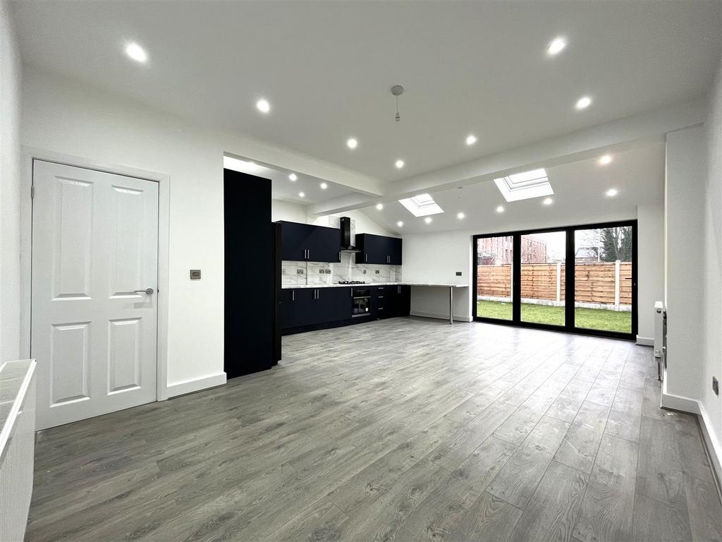 Kitchen Living Area Aspect 2