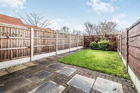 2 bedroom terraced house to rent, Kerscott Road, Greater Manchester M23