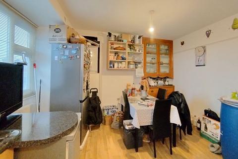 2 bedroom flat for sale, 18A The Broadway, Wembley, Middlesex, HA9 8JU
