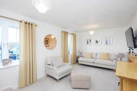 3 bedroom detached house for sale, Chappell Close, Goole