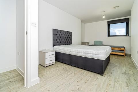 1 bedroom apartment to rent, Furness Quay, Greater Manchester M50