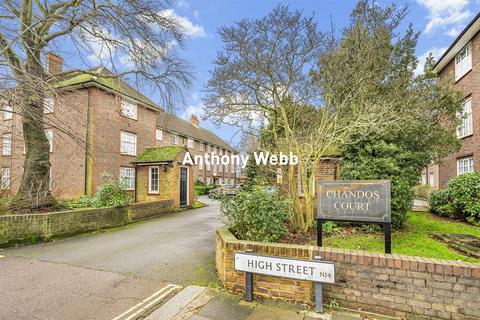 3 bedroom flat for sale, The Green, Southgate, N14
