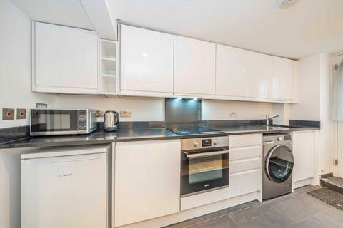 1 bedroom flat to rent, St. James's Gardens, London W11
