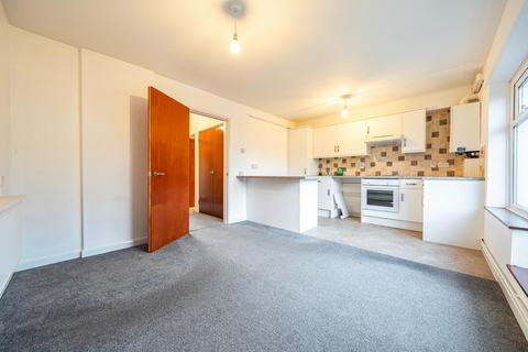 1 bedroom flat to rent, High Street, Chislehurst, BR7