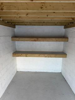 Garage to rent, Castle Street, EX38 8EZ
