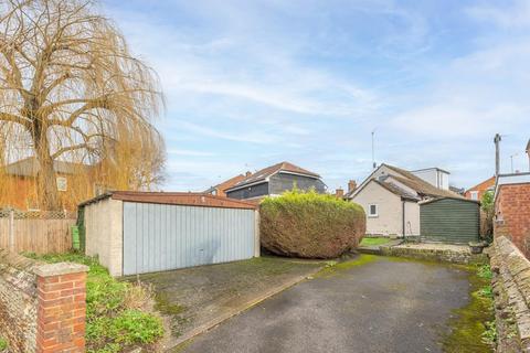 undefined, Heath Road, Leighton Buzzard