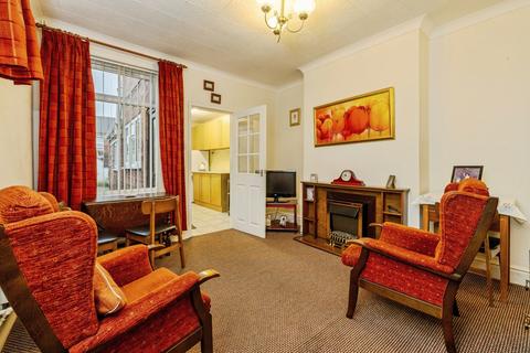 3 bedroom end of terrace house for sale, Scorer Street, Lincolnshire LN5