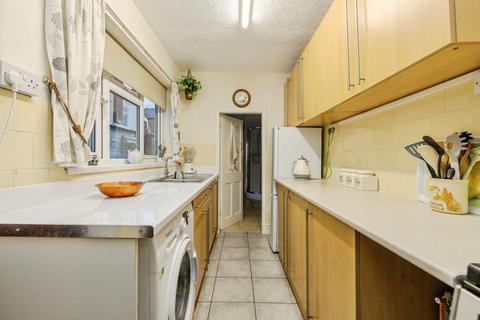 3 bedroom end of terrace house for sale, Scorer Street, Lincolnshire LN5
