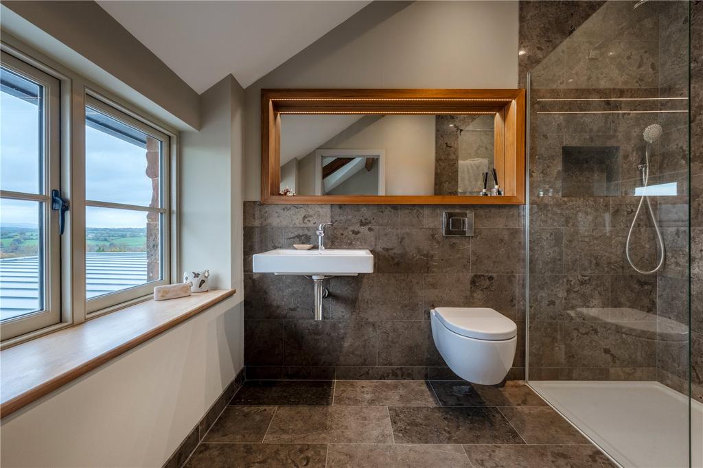 Ensuite