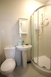 undefined, Spring Grove Road, Hounslow, TW3