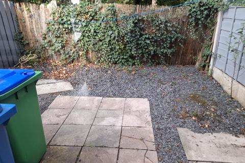 1 bedroom end of terrace house for sale, Honiton Close, Heywood OL10