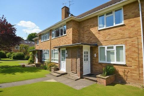 2 bedroom maisonette for sale, Fir Tree, Allum Lane, Elstree,