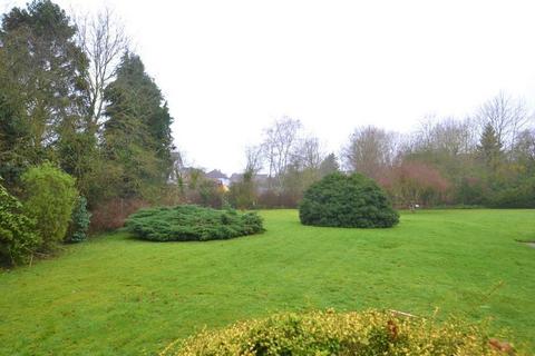 2 bedroom maisonette for sale, Fir Tree, Allum Lane, Elstree,