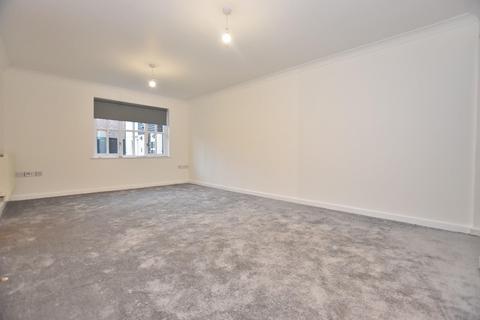 2 bedroom apartment to rent, Chequers Lane, Dunmow