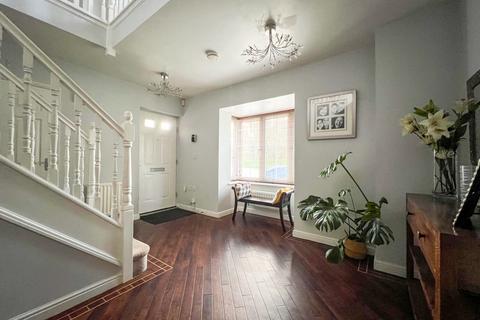 4 bedroom detached house for sale, Sorbus Close, Almondsbury, Bristol, BS32