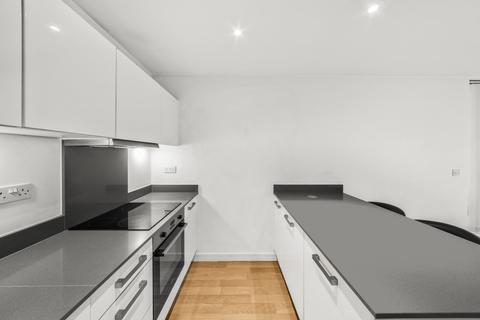 2 bedroom apartment to rent, Perry Vale Forest Hill SE23