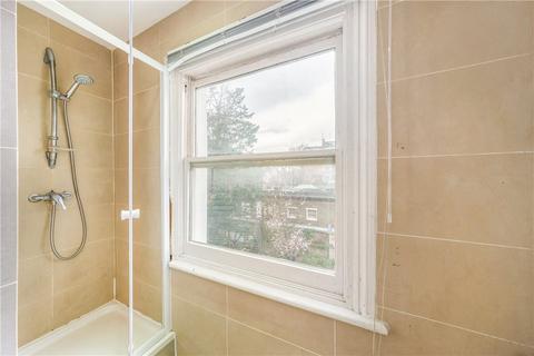 Studio to rent, West Cromwell Road, Earls Court, London, SW5